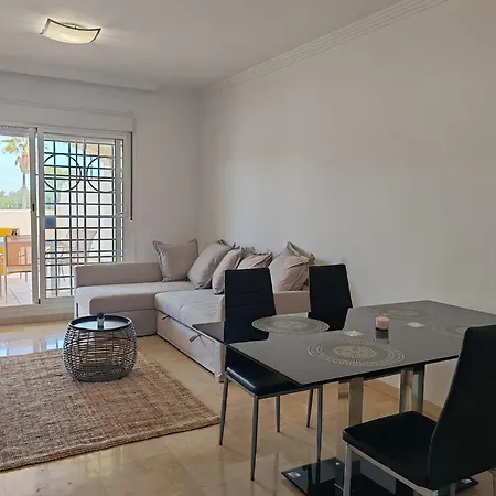 Apartment Bilbil 2 Bedr- Pool, Tennis, Golf W Garage *